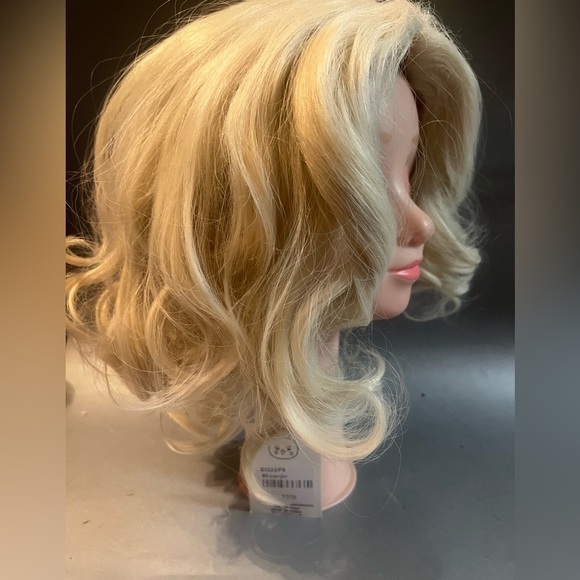 NEW Blonde Curly Full Cap Wig - Picture 4 of 8